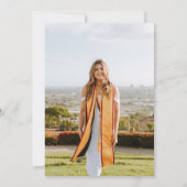 Modern Script Afstuderen Goud Pet Feestuitnodiging Kaart (Achterkant)