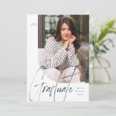 Modern script afstuderen navy twee foto afstuderen aankondiging (Staand voorkant)