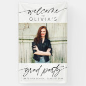 Modern Script Afstuderen Party Foto Welkom Spandoek (Verticaal)