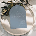 Modern Script Arch Dusty Blue Wedding Invitation Kaart<br><div class="desc">Introduceer uw huwelijksviering met tijdloze elegantie met behulp van onze boogvormige huwelijksuitnodiging. Deze prachtig gemaakte uitnodiging is ontworpen voor koppels die de schoonheid van eenvoud en sophisticatie waarderen. Het unieke boogsilhouet biedt een sierlijke en eigentijdse aanwezigheid, waardoor het de aandacht trekt en dient als een gekoesterde herinnering voor uw gasten....</div>
