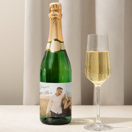 Modern Script Autumn Foliage Bewaar de datumfoto Sparkling Wijnetiket