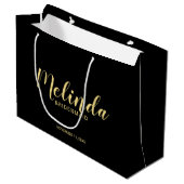 Modern Script Black&Gold Gepersonaliseerde bruidsm Groot Cadeauzakje (Voorkant Gekanteld)