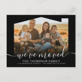 Modern Script Black We hebben Foto's verplaatst Aankondigingskaart (Voorkant)