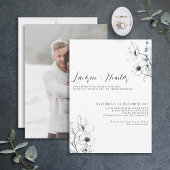 Modern Script Black White Floral Photo Wedding Inv Kaart