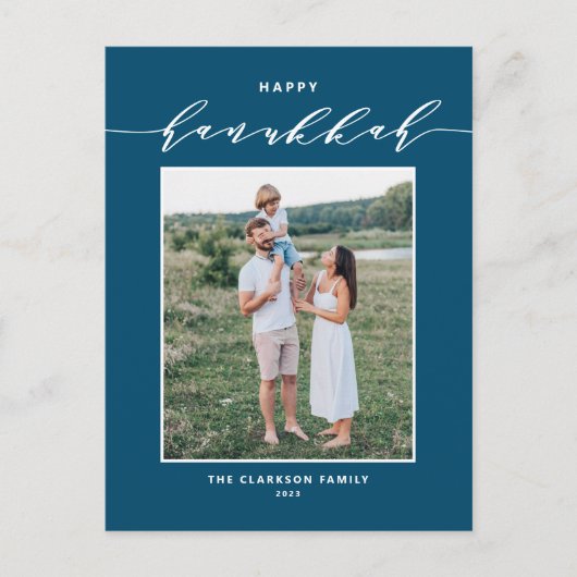 Modern Script Blue Happy Hanukkah Foto Feestdagenkaart (Voorkant)