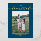 Modern Script Blue Happy Hanukkah Foto Folie Feestdagenkaart (Voorkant)