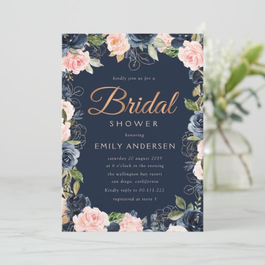 Modern script blush & navy vrijgezellenfeest kaart (Staand voorkant)