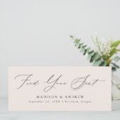 Modern Script Bruiloft Vind uw Seat Header Kaart (Staand voorkant)