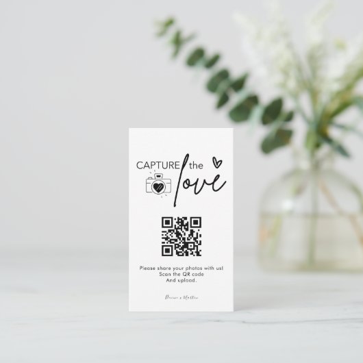 Modern Script Capture The Love QR-code  Informatiekaartje (Staand voorkant)