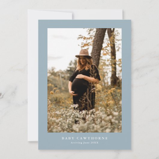 Modern Script Dusty Blue Photo Baby shower Kaart (Achterkant)