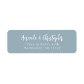 Modern Script Dusty Blue Wedding Retouradres Etiket (Voorkant)