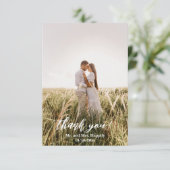 Modern Script Eenvoudige trouwfoto Dank u Bedankkaart (Staand voorkant)