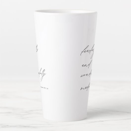Modern script, eerlijk en nette koffie latte mok (Voorkant)
