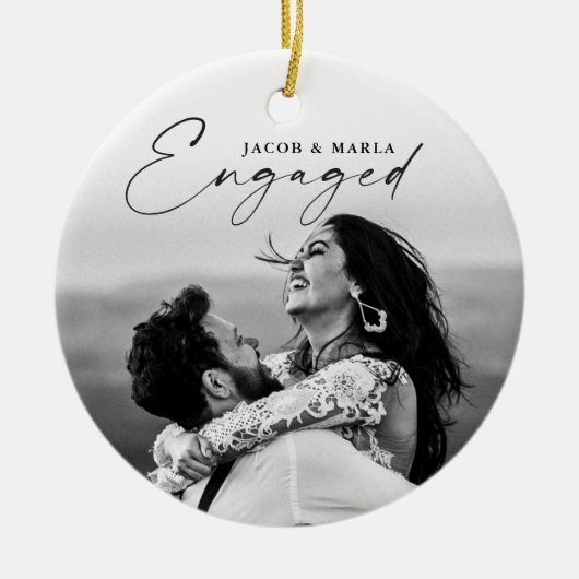 Modern Script Engaged 2 foto bruiloft Verloving Keramisch Ornament (Voorkant)