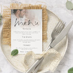 Modern Script Foto Bruiloft Menu Kaart<br><div class="desc">Printable Digitale Download of Gedrukt Modern Script Foto Bruiloft Menu. Een elegant ontwerp met je foto tot aan de bovenrand achter een gegradueerde tintlaag met de tekst deels bovenop je afbeelding aan de onderkant. De hoofdkop bevindt zich in een stijlvol ingesteld script en de rest van de tekst kunt u...</div>