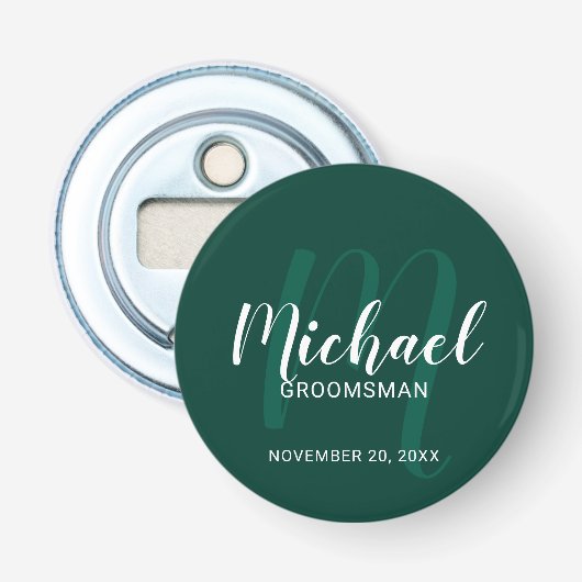 Modern Script Gepersonaliseerde Groomsmen Monogram Button Flesopener (Voorkant)