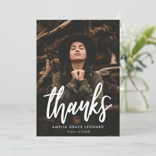 Modern Script Gold Photo Afstuderen Bedankkaart (Staand voorkant)