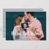 Modern Script Green We hebben nieuwszwangerschap Aankondiging (Voorkant / Achterkant)