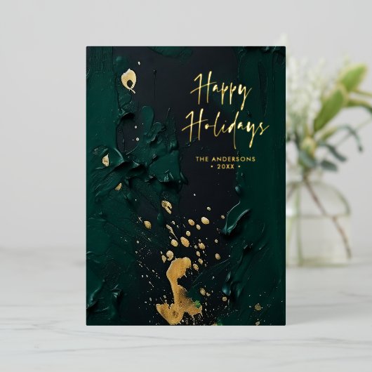 Modern Script Groen Goud Abstract Verf Kerst Folie Feestdagenkaart (Staand Voorkant)