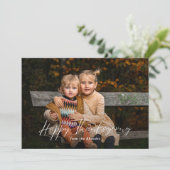 Modern Script Happy Thanksgiving Foto Feestdagenkaart (Staand voorkant)