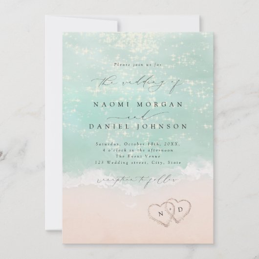 Modern Script Hearts In The Sand Beach Wedding Kaart (Voorkant)