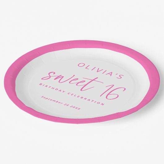 Modern Script Hot Pink Sweet 16 Verjaardagsfeest Papieren Bordje (Gekanteld)