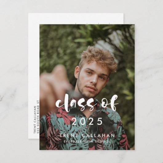 Modern script Klasse van 2025 Foto afstuderen Briefkaart (Voorkant / Achterkant)