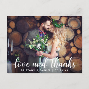 Modern Script Love and Bedankt Wedding Couple Briefkaart