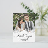 Modern Script Love Heart Wedding Flat Thank You Briefkaart (Staand voorkant)