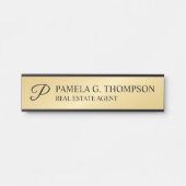 Modern Script Monogram Black en Gold Deurbordje (Voorkant)