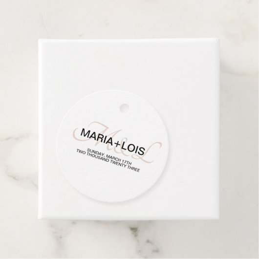 Modern Script Monogrammed Black and Pink Wedding Bedankjes Labels (In situ)