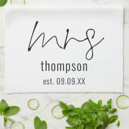 Modern Script Mrs Name Date Bride Keepomwille Theedoek