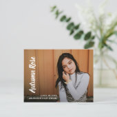 Modern Script Name Photo Collage Girl Afstuderen Aankondigingskaart (Staand voorkant)