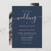 Modern Script Navy Blue en Blush Photo Wedding Kaart (Voorkant / Achterkant)