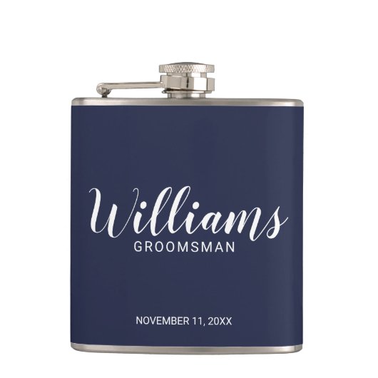 Modern Script Navy Blue Personalized Groomsmen Heupfles (Voorkant)