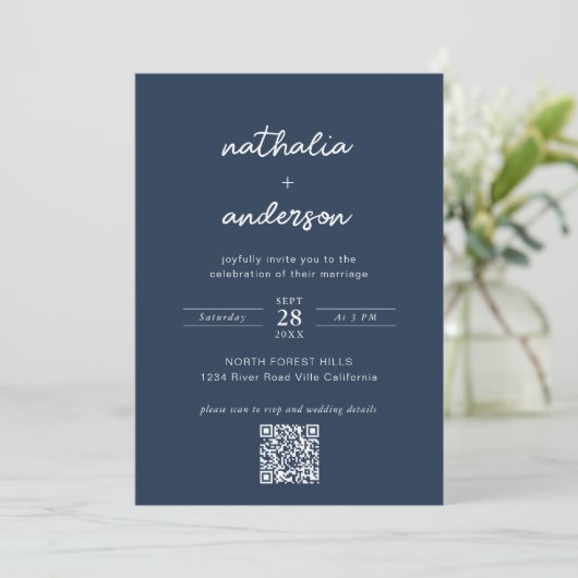 Modern Script Navy Blue Photo QR Code Wedding Kaart (Staand voorkant)