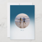 Modern Script Ocean Blue Ombre Foto Bruiloft Kaart (Achterkant)