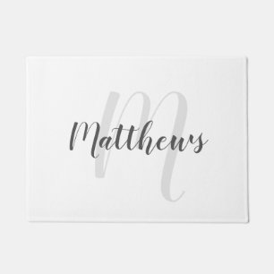 Modern script - op maat gemaakt monogram & naam va deurmat