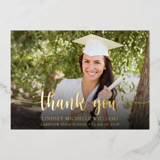 Modern Script Photo Afstuderen - Hartelijk dank Folie Uitnodiging (Voorkant)