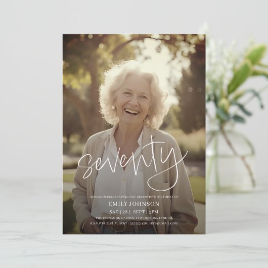 Modern Script Photo Minimal 70th Birthday Kaart (Staand voorkant)