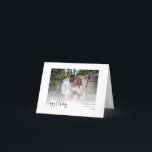 Modern script Prettige feestdagen gevouwen<br><div class="desc">Dit moderne script prettige feestdagen gevouwen, gevarieerde vakantiekaart is ideaal voor uw minimalistische shabby chic boho zwarte en witte feestdag. De minimale witte handgeschreven kalligrafie is delicaat en robuust, terwijl het klasje en elegant blijft. Het ontwerp weerspiegelt een eenvoudige, volledig witte winterdag en roept herinneringen op aan een meer simplistisch...</div>