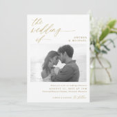 Modern Script Romantic Photo Gold Wedding Kaart (Staand voorkant)