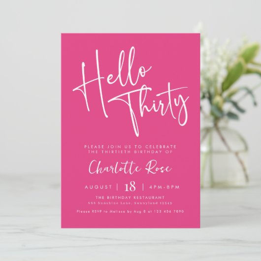 Modern Script Roze 30e verjaardag Party uitnodigin Kaart (Staand voorkant)