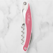 Modern Script Roze Custom Gast Naam Bruiloft Kurkentrekker (Voorkant)