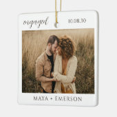 Modern Script Rustic Engagement Photo Keepsake Keramisch Ornament (Links)