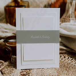 Modern Script Sage Green Wedding Uitnodigingen Wikkel