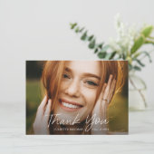 Modern Script Simple Photo Afstuderen Bedankkaart (Staand voorkant)