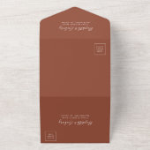Modern Script Terracotta Burnt Sinaasappel Wedding All In One Uitnodiging (Buitenkant)