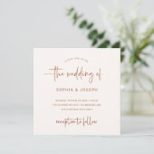 Modern script | Terracotta en Cream Wedding Kaart (Staand voorkant)