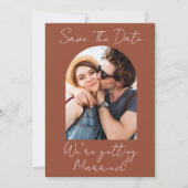 Modern Script Terracotta Photo Monogram Save The Date (Voorkant)